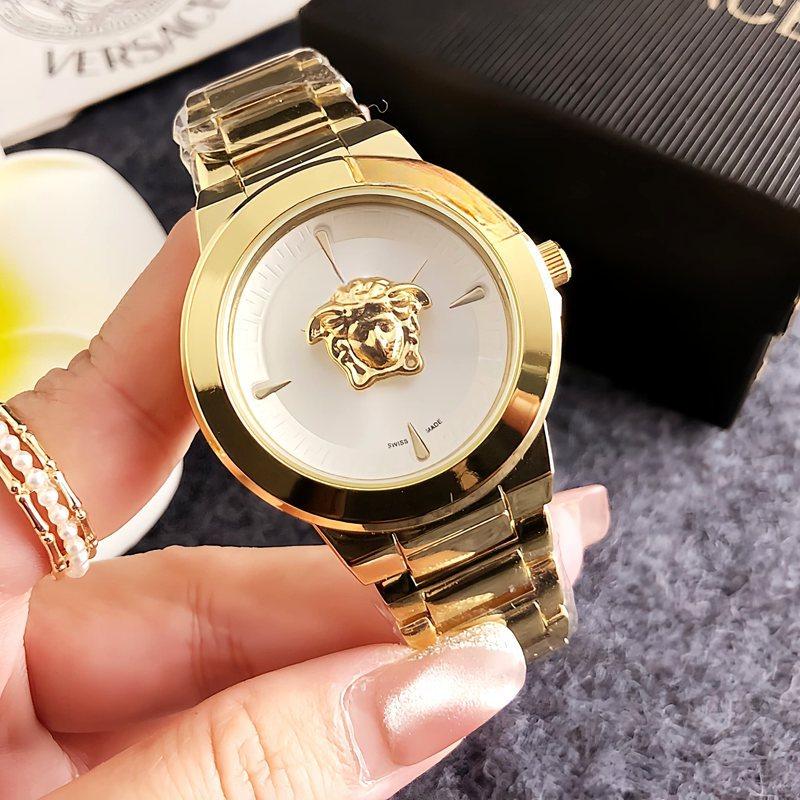 Versace Wristwatch – ₦25,000 4