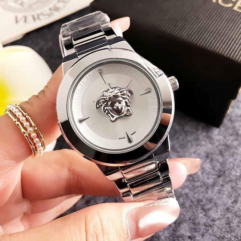 Versace Wristwatch – ₦25,000
